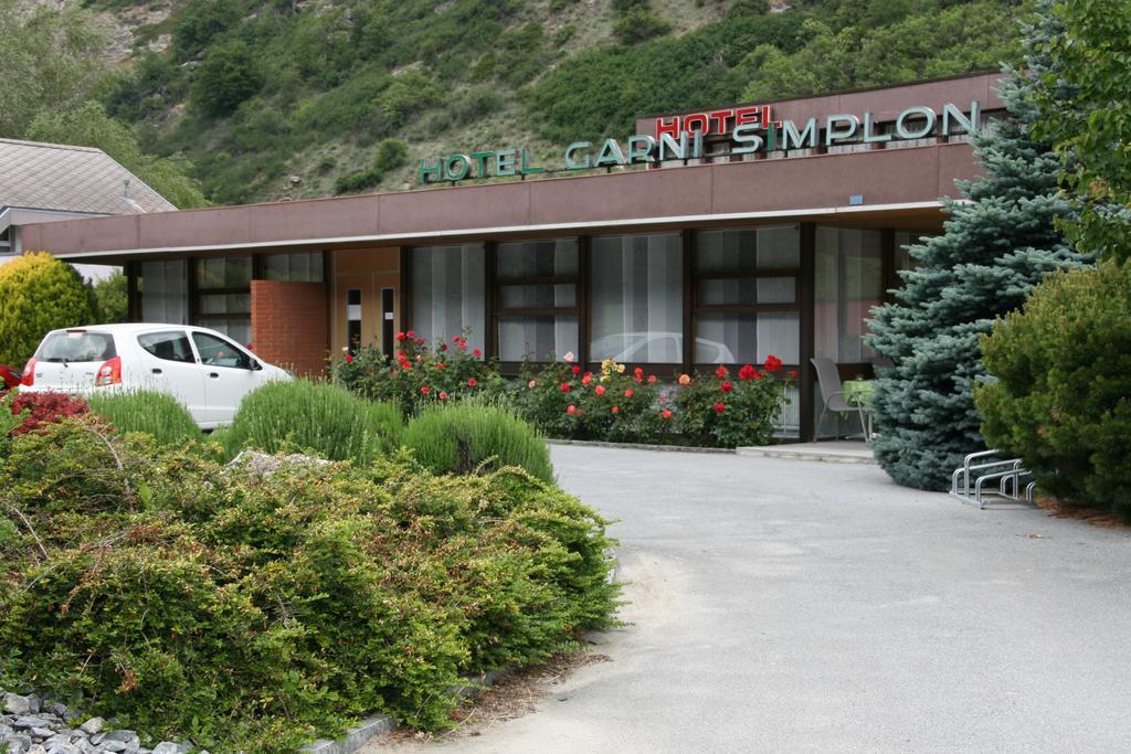 Hotel Garni Simplon Brigerbad Экстерьер фото